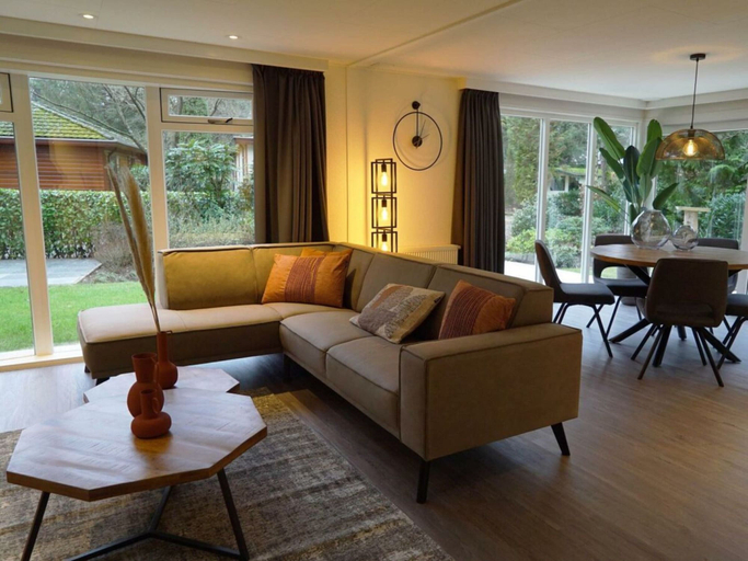 Living area 3, Holiday Home With 1 Bedroom, Apeldoorn
