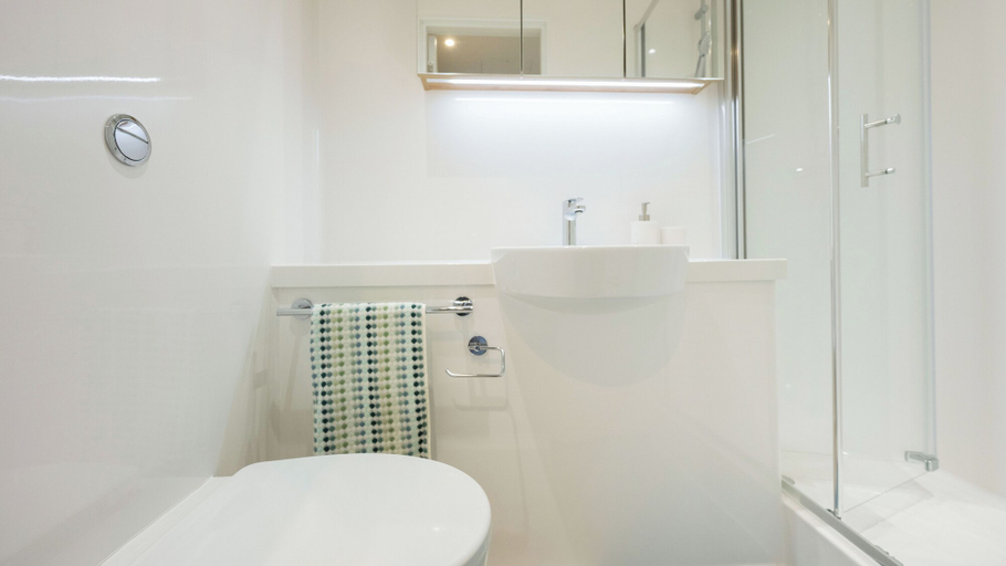 Bathroom 4, City Wharf Glasgow, Glasgow