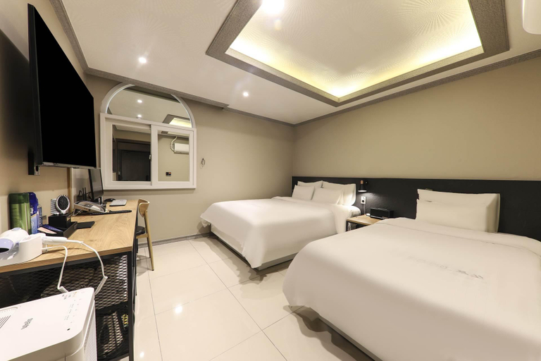 Bedroom 4, Mokpo Hotel Lusso, Muan