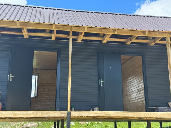 Exterior detail, Tengri, Ak-Suu