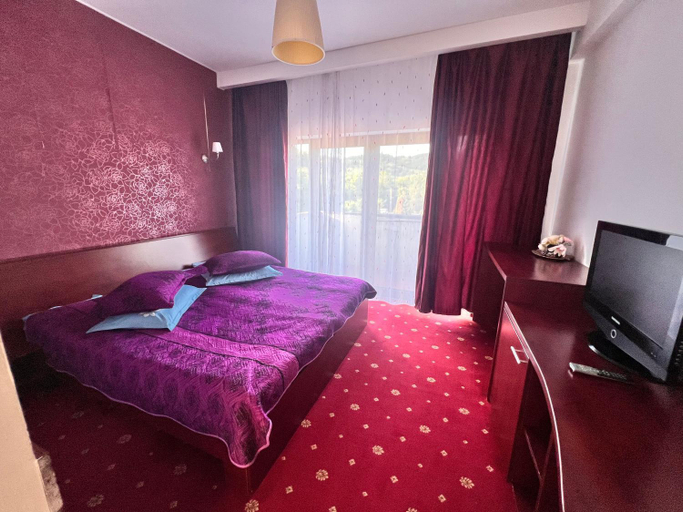 Bedroom 2, Pensiunea Casa Padurii Slanic Prahova, Slanic