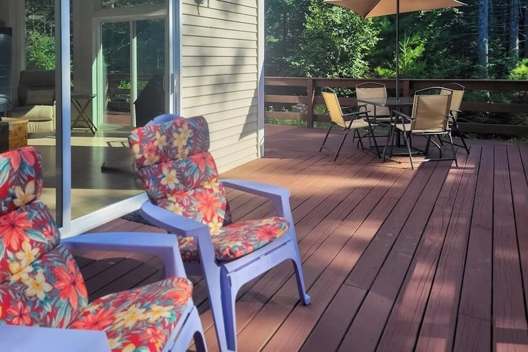 Outdoor dining 5, Sunny Coastal Retreat With Deck, Grill, Beach, Dock, & Ocean Access, Lincoln