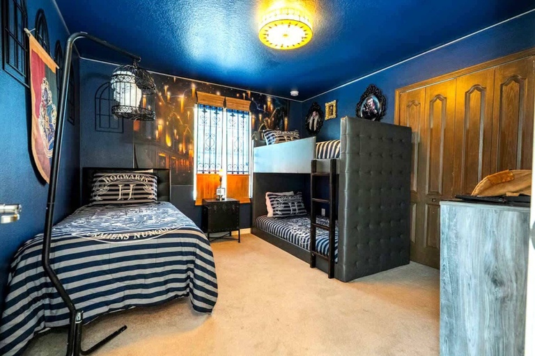 Room 2, Golden Hours at Paradise Palms, Osceola