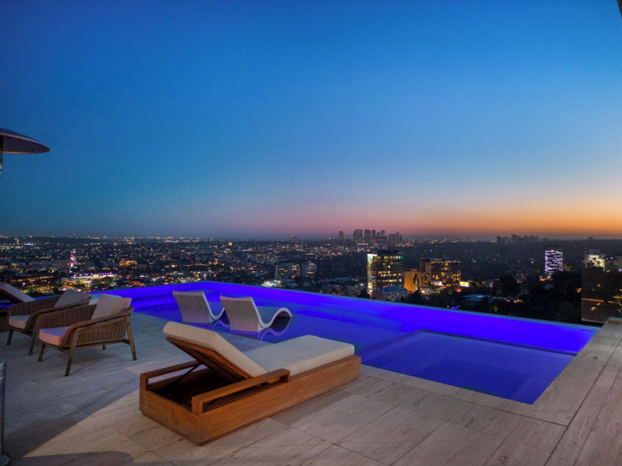 Exterior 4, Collingwood, Los Angeles