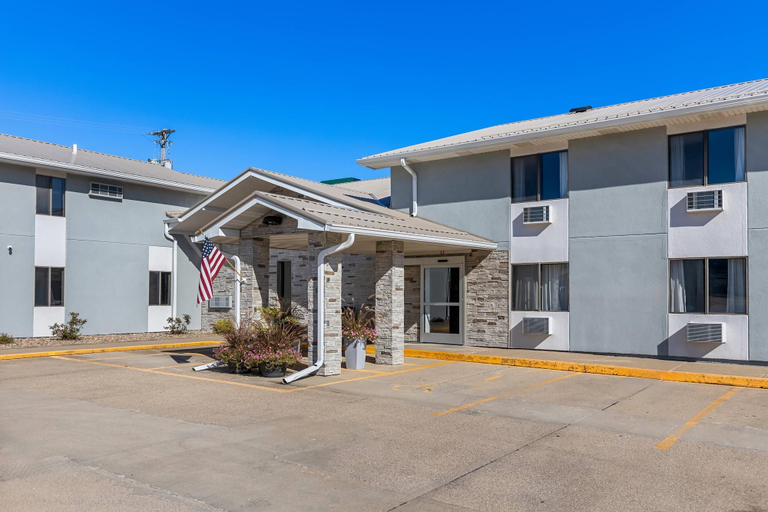 Exterior & Views 2, Quality Inn Oskaloosa, Mahaska