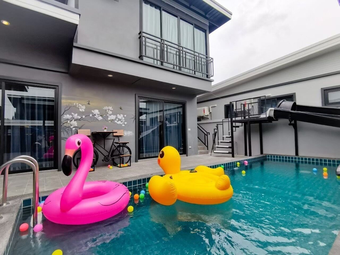 Pool 5, Luxurious 4-bedroom Holiday House With Private Pool in Hua Hin, Hua Hin