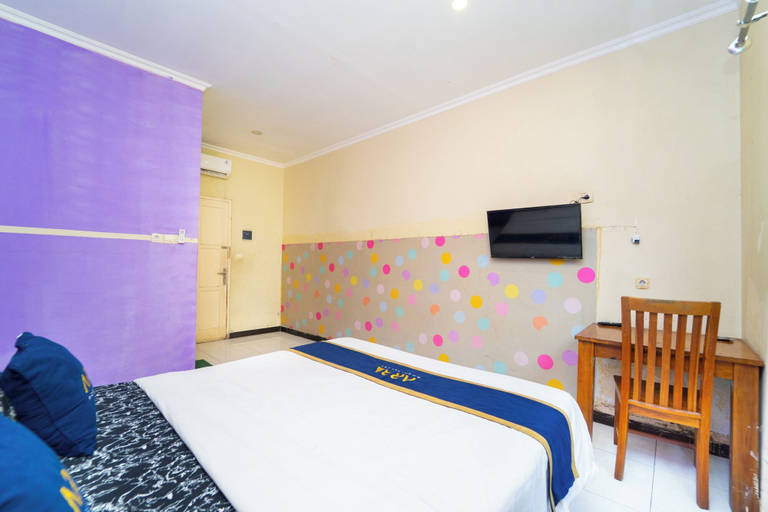 Room 5, Sunrise 888 By ARBA, Semarang