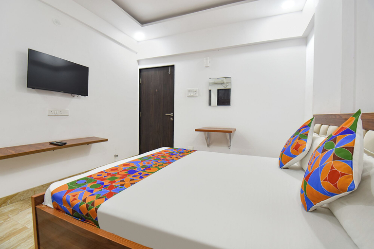 Room 3, Fabhotel Nexa Hinjewadi, Pune