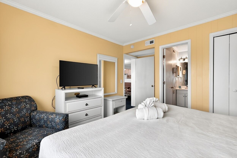 Bedroom 1, Ocean Forest Colony, Horry