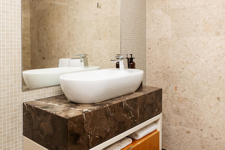 Bathroom 5, RACV Noosa Resort, Noosa - Noosa-Noosaville