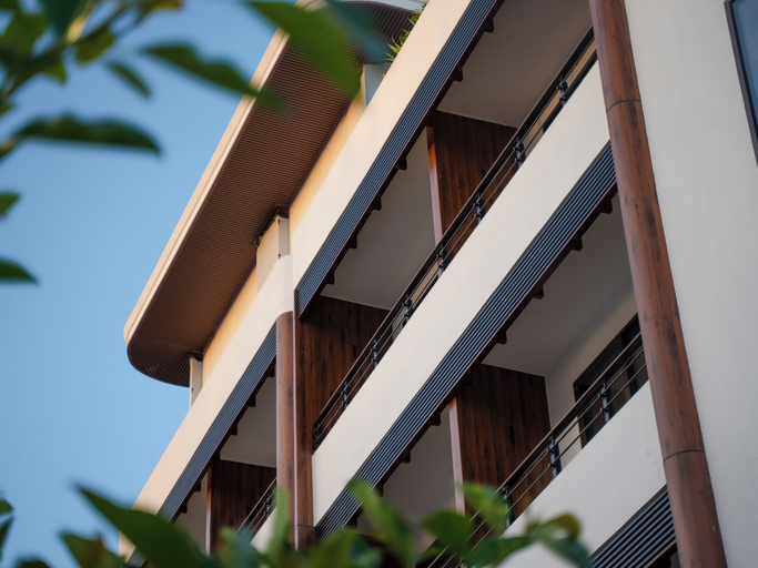 Exterior detail, Kinan Sentral Maldives, Vaavu Atoll