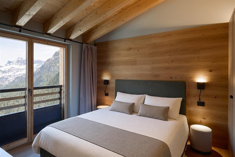 Room 2, LVG Hotel Collection - Cascata d'Otro Mountain Lodge, Vercelli