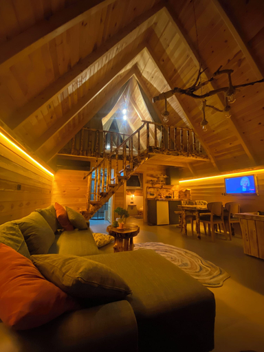 Living area 4, luna bungalov, Pazar