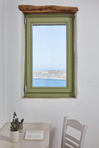 4, Spacious 6 bdrm Stone Villa with Pool, South Aegean