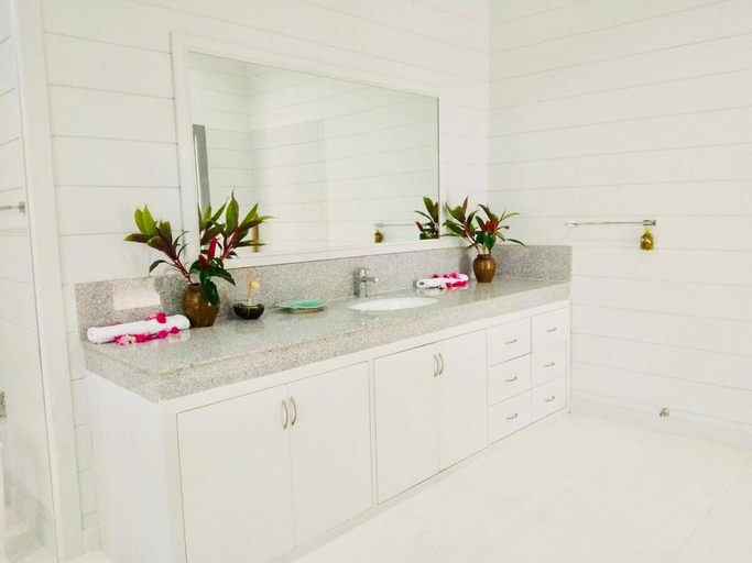 Bathroom 4, The Sunny Hill Pool Villa 240° Panoramic Sea Views, Sikao