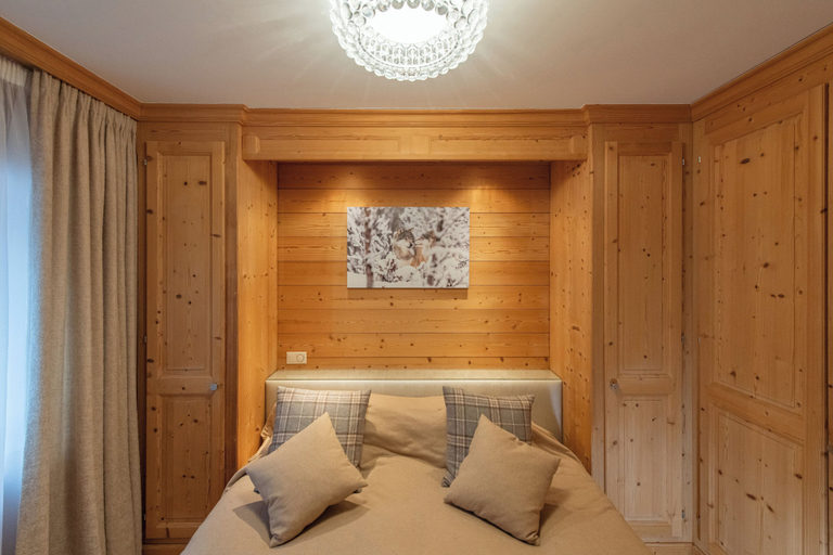 Bedroom 3, Chalet RoyAlp Hôtel & Spa, Aigle