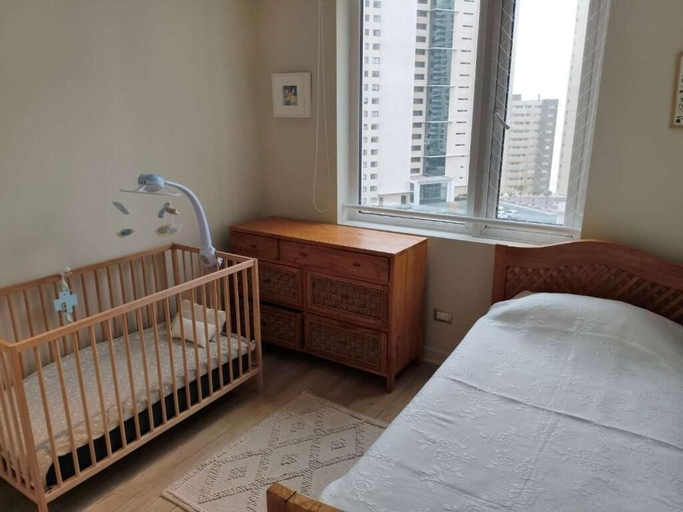 Room 4, Modern 4BR Apartment with Ocean View, Valparaíso