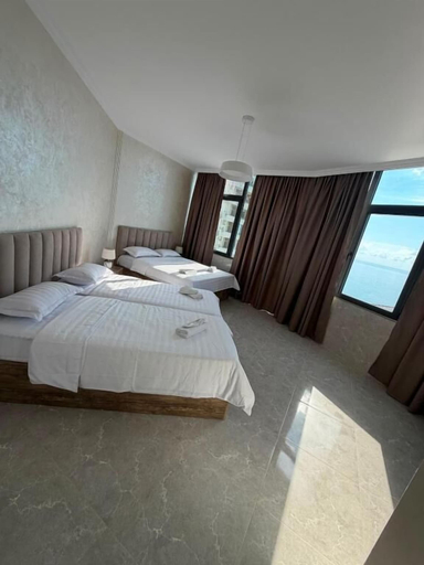 Room 3, V E L O R Hotel apartment, Batumi