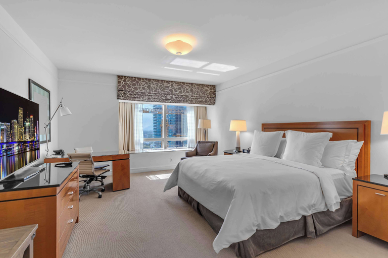 Room 3, High End Miami Executive Suite, Miami-Dade