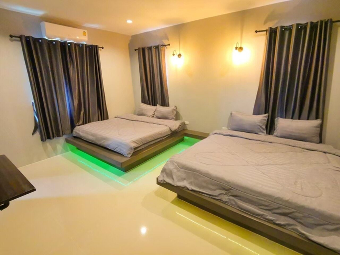 Room 3, Luxurious 4-bedroom Holiday House With Private Pool in Hua Hin, Hua Hin