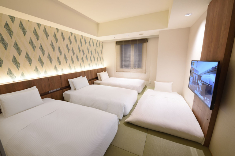 Bedroom 4, Hakata Green Hotel Annex, Fukuoka
