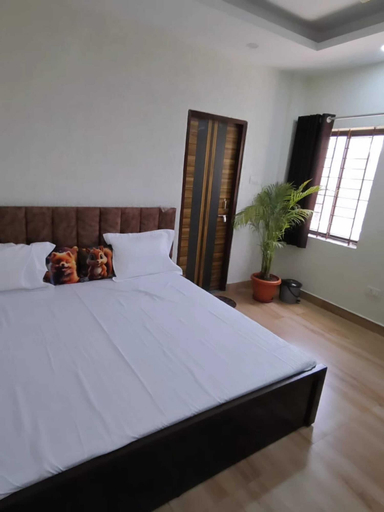 Room 5, Matoshree Villa, Raisen