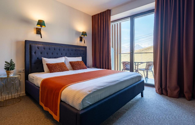 Bedroom 1, New Gudauri Apartments in Atrium, Dusheti