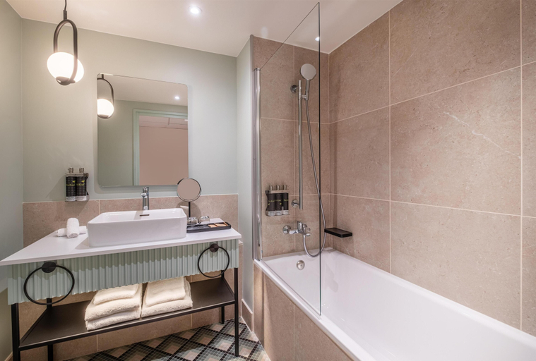 Bathroom 4, Hyatt Centric Reims, Marne