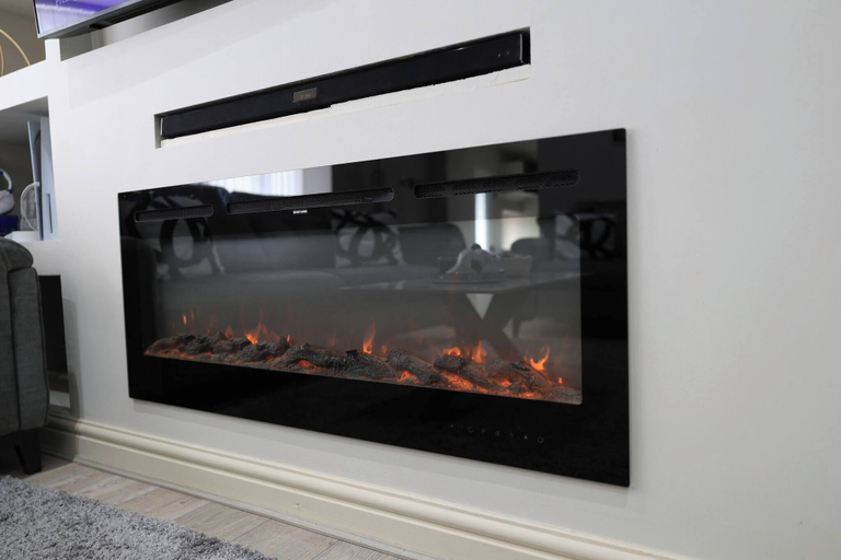 Interior 3, White Bungalow With 75" Tv, Air Con, Contractors, Bradford
