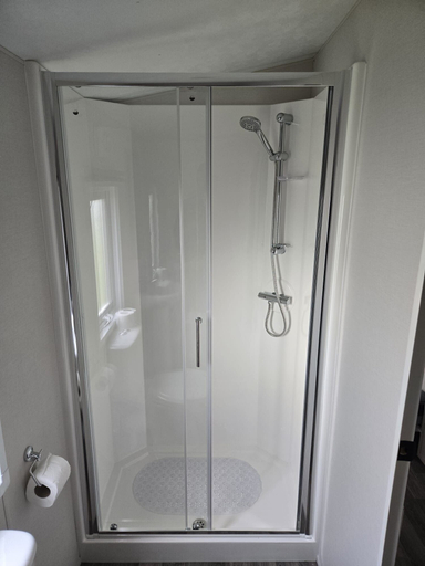 Bathroom 3, Saffron deluxe, North Yorkshire