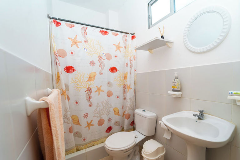Bathroom 5, Flor de Lis Beach House, Playas