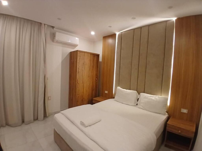 Room 5, Royal town hotel, Qasr an-Nil