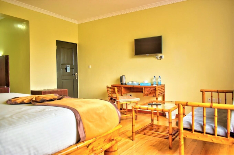 Bedroom 3, Peaks Hotel Nanyuki, Buuri