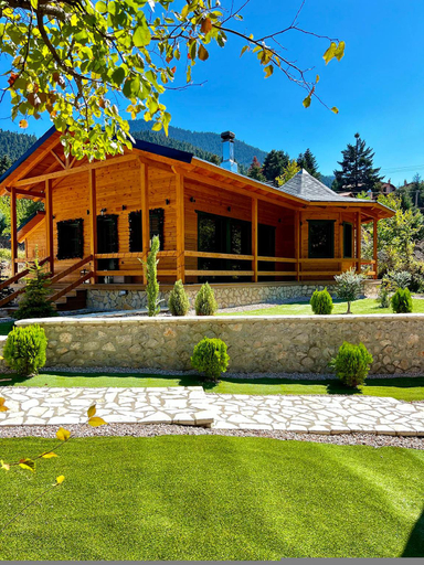 2, Waterfall Chalet, Central Greece