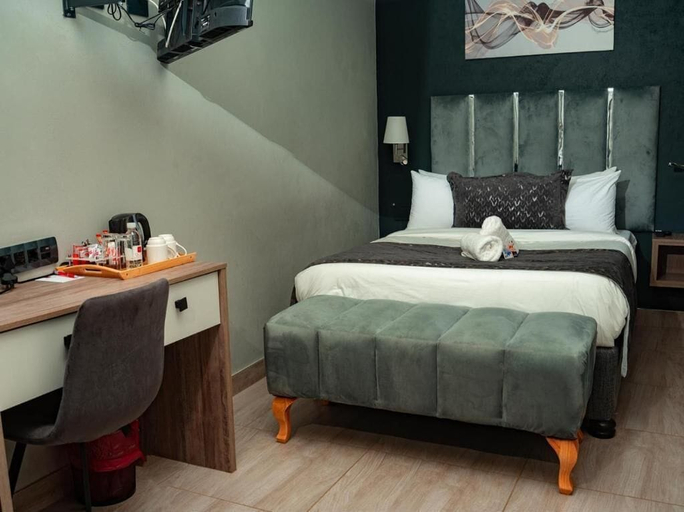 Bedroom 2, The Hill Boutique Hotel, O.R.Tambo