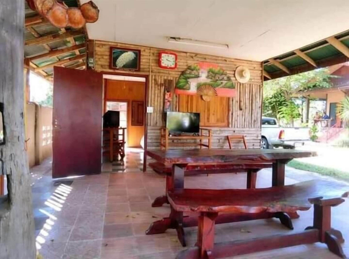 Outdoor dining, Pernjai Homestay KumKon, Pua