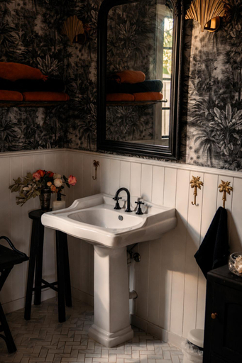 Bathroom 3, Ebony & Ivory Villa, Port Stephens