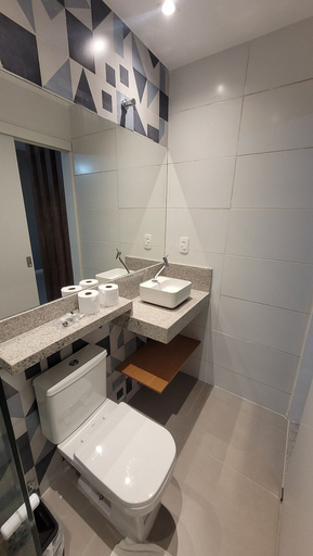 Bathroom 4, Copacabana Stays, Rio de Janeiro