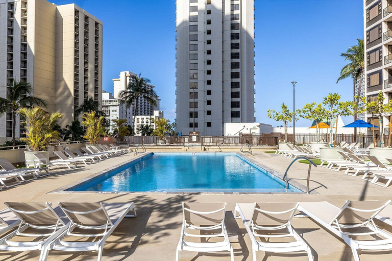 Sport & Beauty 5, Excellent Diamond Head View Condo - Remodeled, Free Parking!, Honolulu