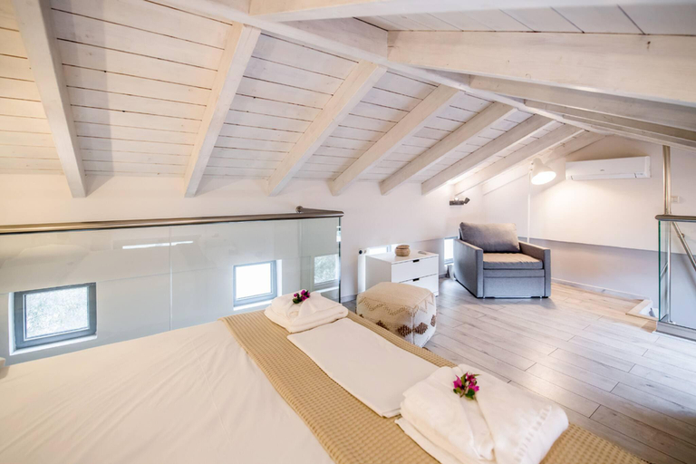 3, DRAKATOS VILLA IRENE (1), Ionian Islands