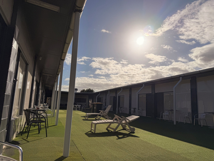Others 4, TOP 1 MOTEL ALLENSTOWN, Rockhampton