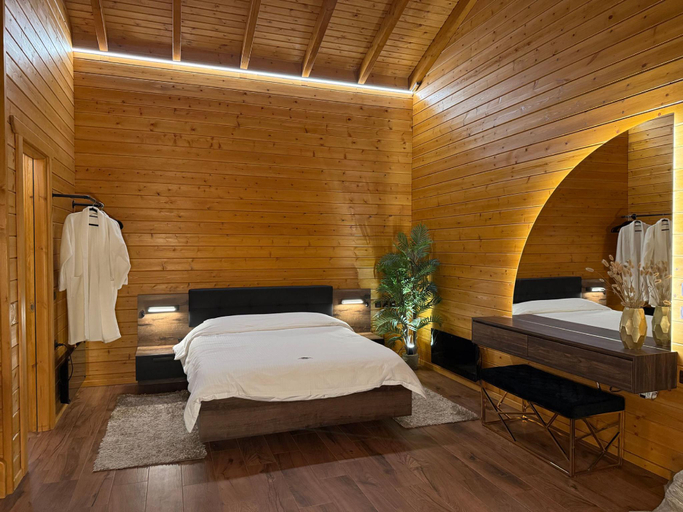 4, Waterfall Chalet, Central Greece