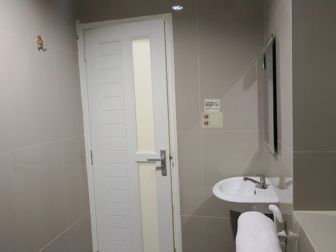 Bathroom 4, Priority Teuku Umar Samarinda, Samarinda