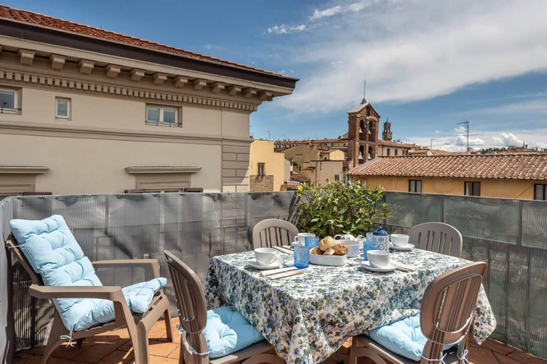 Primary image, Conti, Florence