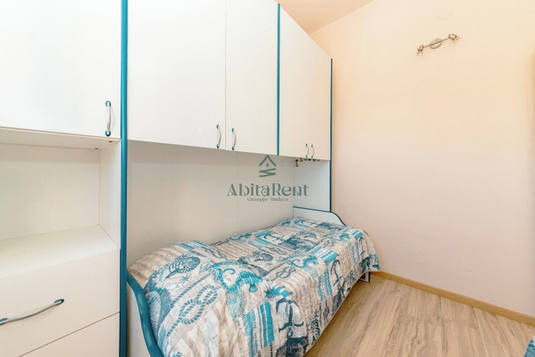 Room 5, PERLA DELLO IONIO, Lecce