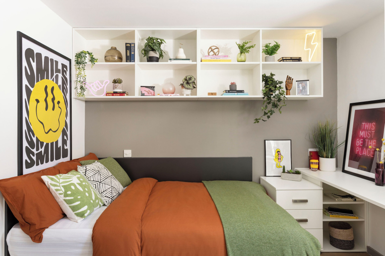 Room 3, Students Only - Unite Parkway - Manchester, Manchester