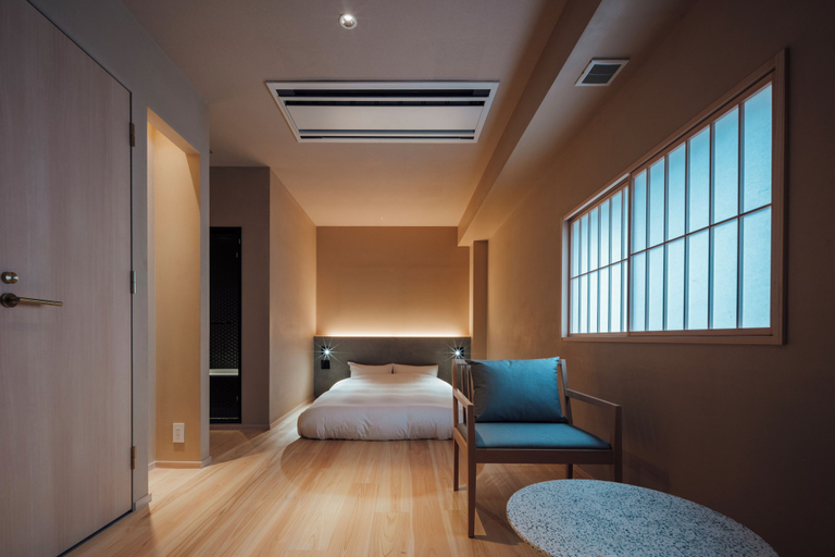 Room 5, muku irifune, Kure