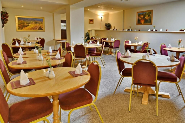 Food & Drinks, Stuart Hotel Blackpool, Lancashire