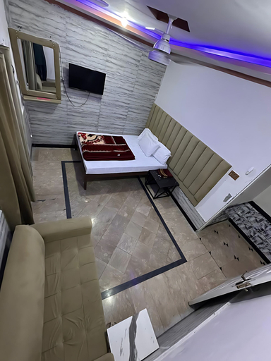 Room 5, Al Hamid Guest House, Islamabad