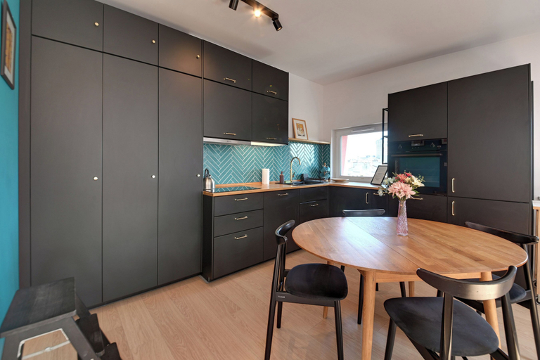 Private kitchenette 2, RentPlanet - Apartament Worcella, Środa Śląska